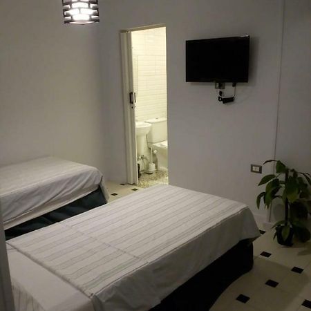 Venus Hostel Cairo Exterior photo