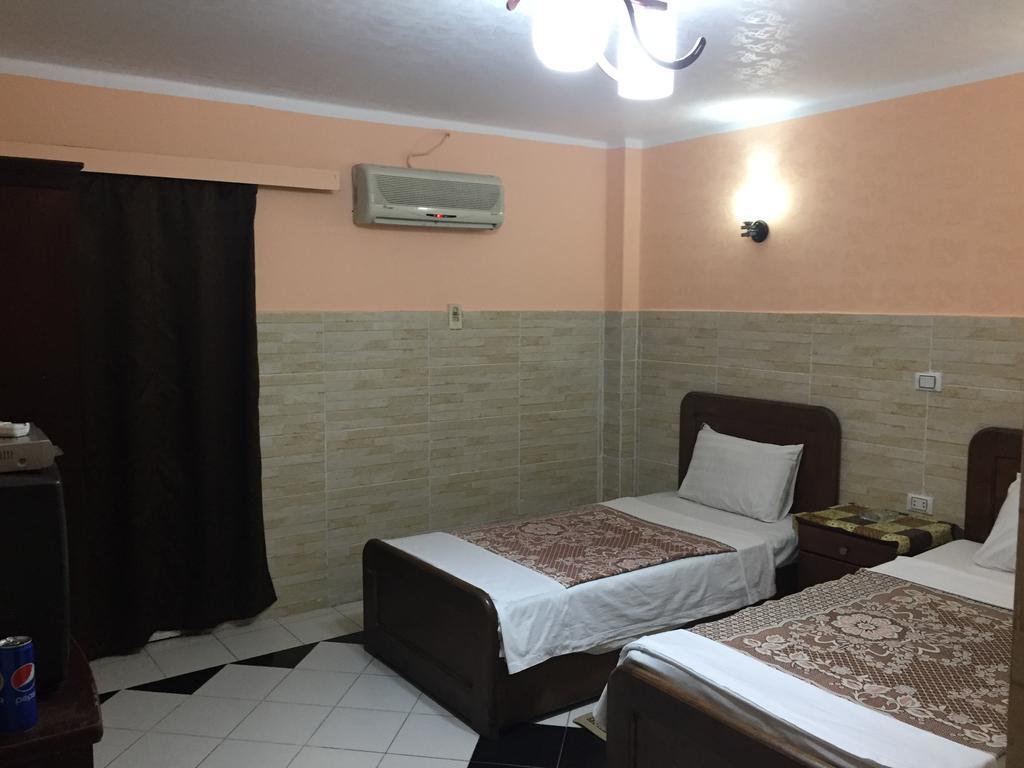 Venus Hostel Cairo Exterior photo